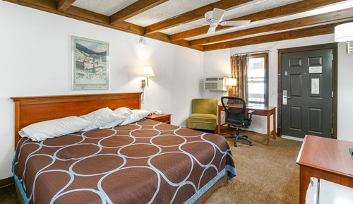 Basic Double Room