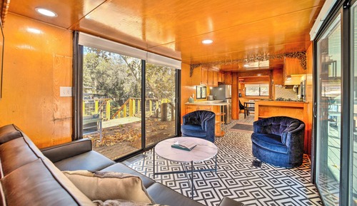 Cottage (2 Bedrooms)