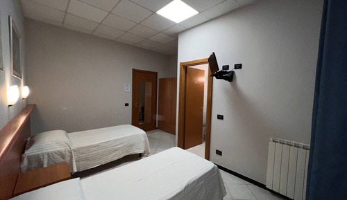 Economy Triple Room