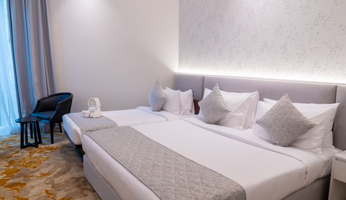 Deluxe Room, 1 King Bed