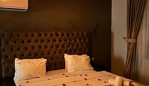 Luxury Double Room, 1 King Bed, Hot Tub, Sea View