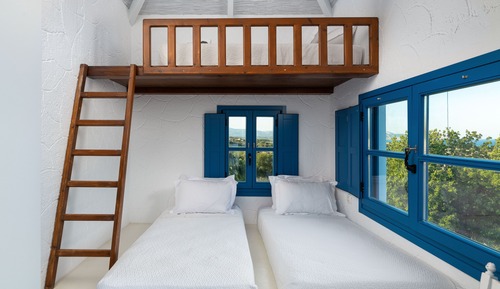 Grand Villa