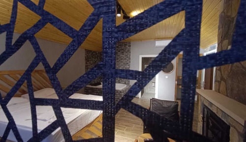 207 - Deluxe Jakuzili Somineli Nehir ve Dag Manzarali
