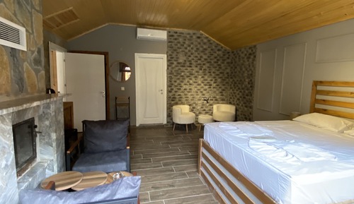 203 - Deluxe Somineli Balkon Dag Manzarali