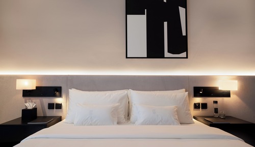 Premium Studio Apartment with Balcony