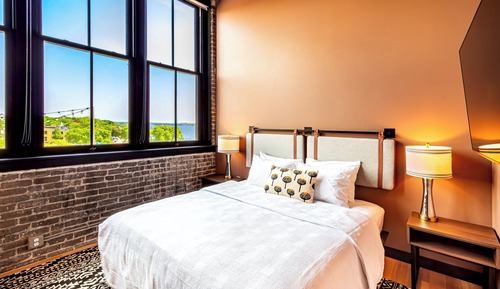 Exclusive Room, 2 Bedrooms, Lake View