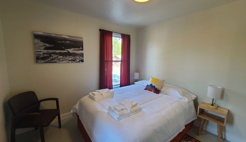 Standard Single Room, 1 Queen Bed, Shared Bathroom