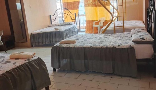 Economy Triple Room