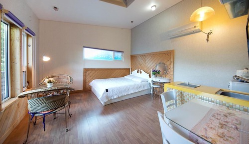 Basic Room, 1 Bedroom (Pepermint ( F1 ))