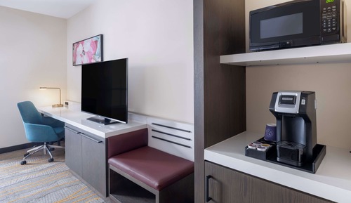 Deluxe Room, 1 King Bed