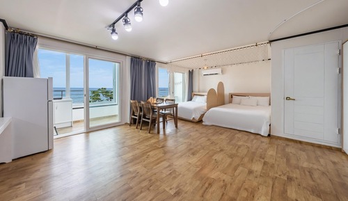 Basic Room, 1 Bedroom (201)