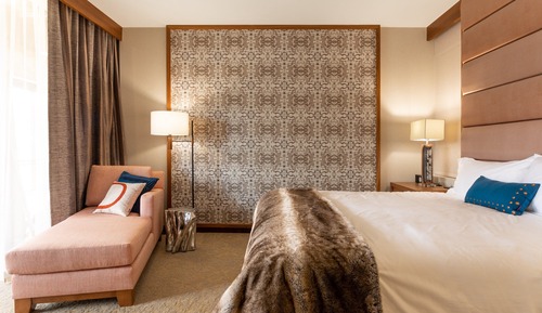 Standard Room, 1 King Bed