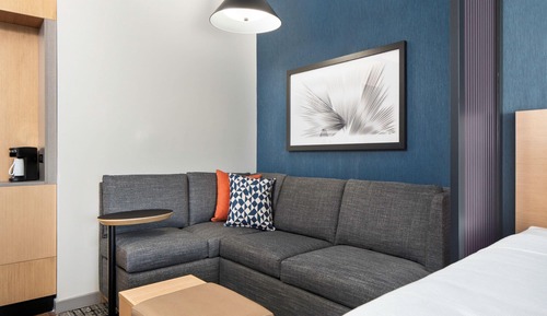 Room (2 Queen Bed with Sofa Bed, High Floor)