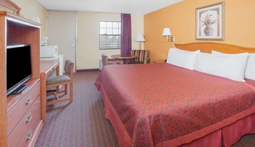 Single Room, Smoking