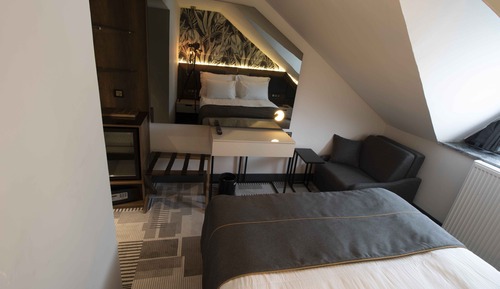 Romantic Room