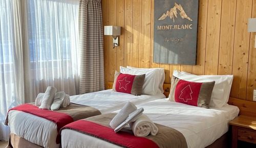 Chambre Double Lits Jumeaux à mobilité réduite