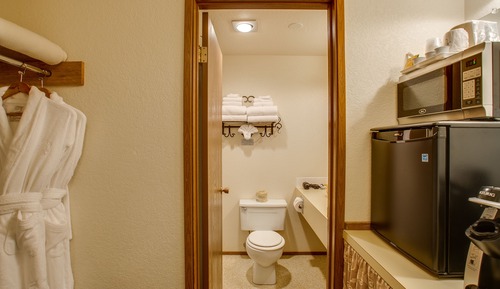 Standard Double Room, 2 Queen Beds, River View