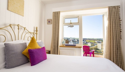 Double Room Ensuite Balcony Sea View (2)