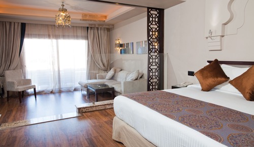 Executive Swim Up Suite (Posh Club)