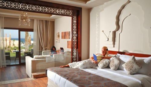 Executive Suite, Sea View (Posh Club)