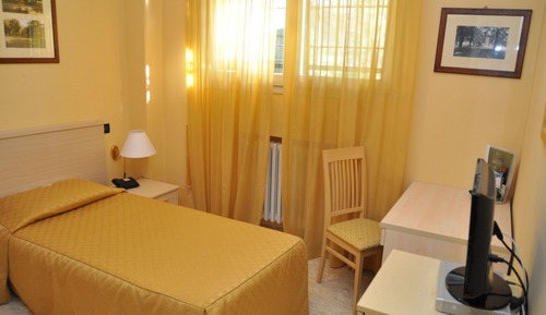 Standard Single Room