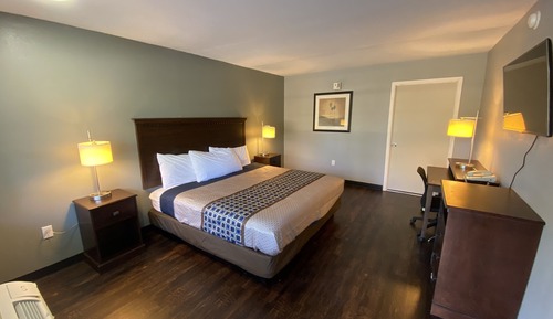 Room, 1 King Bed, Non Smoking