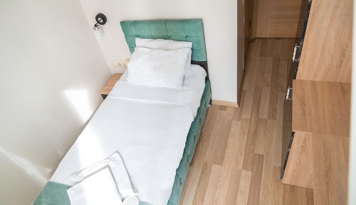 Classic Single Room