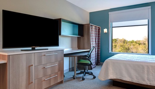 Studio, 1 Queen Bed, Accessible, Non Smoking (Hearing)