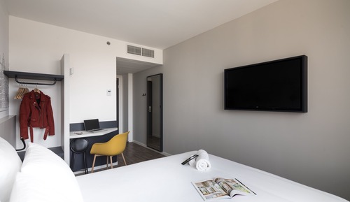 Deluxe Double Room, River View