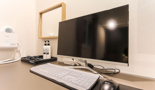 Room (Deluxe Plus-OTT Room (Unlimited Netfl)