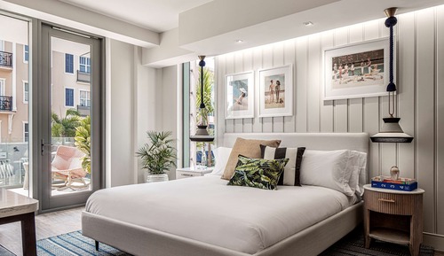 Suite, 1 King Bed (Pineapple Grove)
