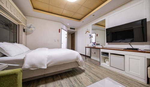 Room (Special Room)
