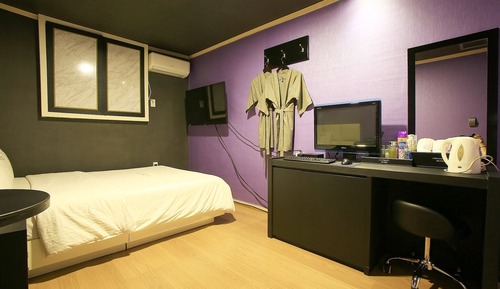 Room (Standard Room)