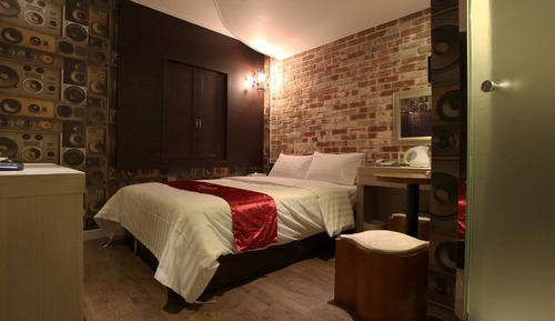 Room (Picnic General Room)
