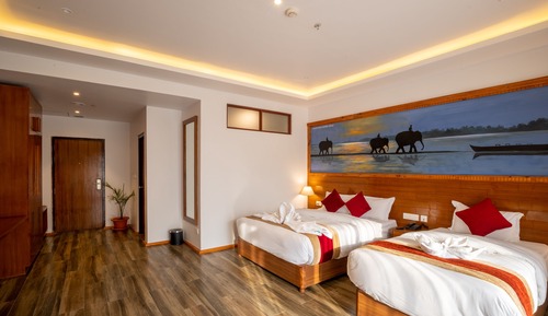 Deluxe Double or Twin Room