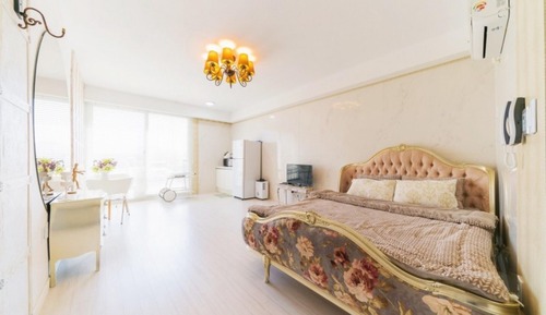 Room (No102 spa room (No spa in December-Fe)
