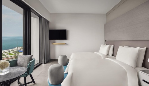 Premium Twin Room (Beach and Pool)