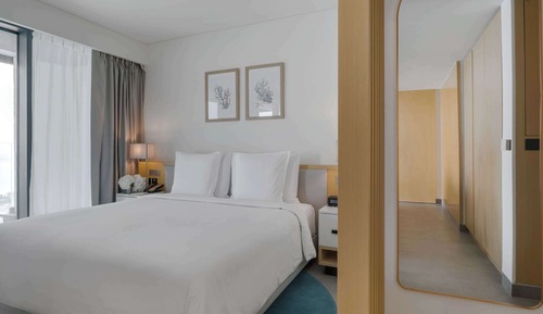 Beach View Corner Suite