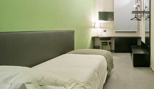 Business Single Room