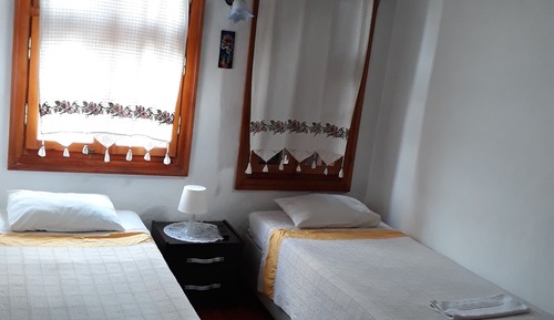 Basic Twin Room