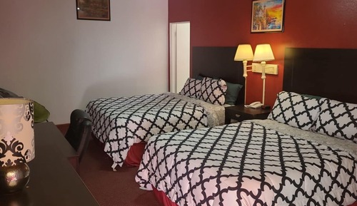 2 Queen Bed with Kitchenette Non Smoking