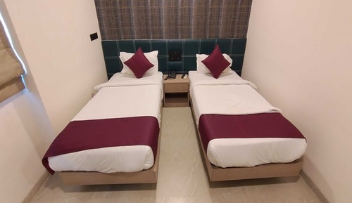 Classic Twin Room