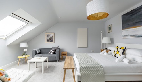 Calton Suite