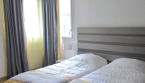 2 Bedroom Duplex or Cabin Apartment sleeps 8