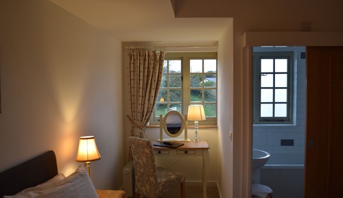 Double or Twin Room, Ensuite (Room 7)