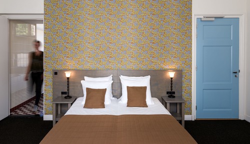 Deluxe Room, 2 Twin Beds, Garden View