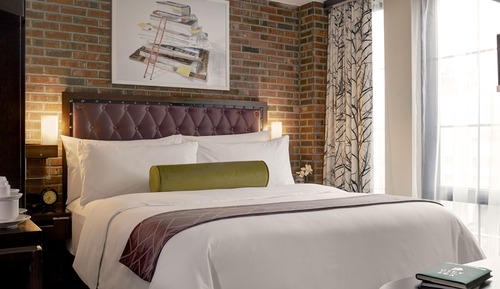 Archer King Guest Room