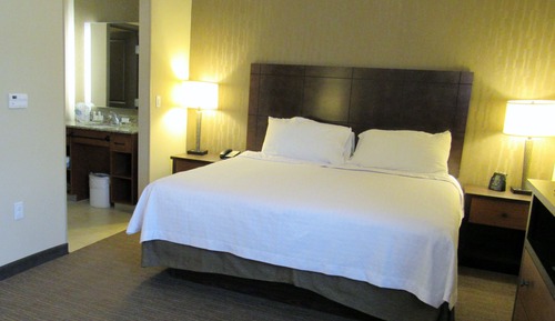 Studio, 1 King Bed, Accessible (Hearing)