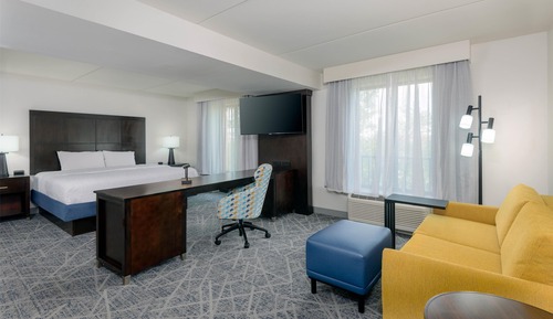 King Studio Suite