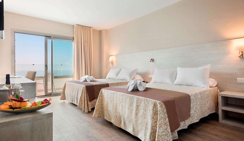 Double Room, Sea View (2 adults and 2 children)